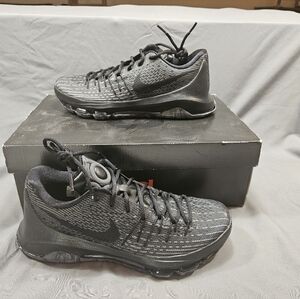 New in box 2015 Nike KD 8 "Blackout" Size 8.5